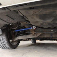 kia-ceed-rear-arms.jpg