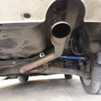 kia-ceed-rear-arms1.jpg